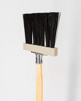 Preview: Weichenbesen Universal KK mit Hartholzstiel und Eisstösser